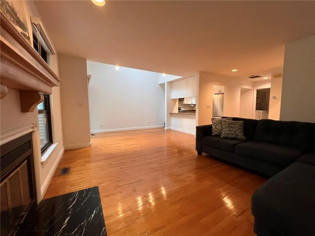 214 Horseshoe Circle Ossining NY 10562