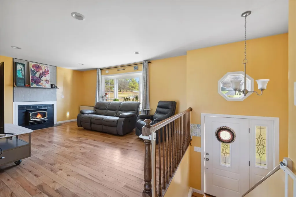 9 White Farm Road Wingdale NY 12594
