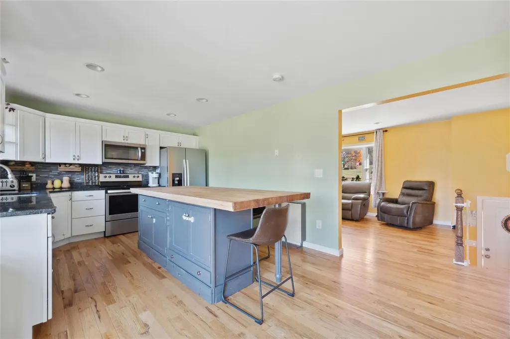 9 White Farm Road Wingdale NY 12594