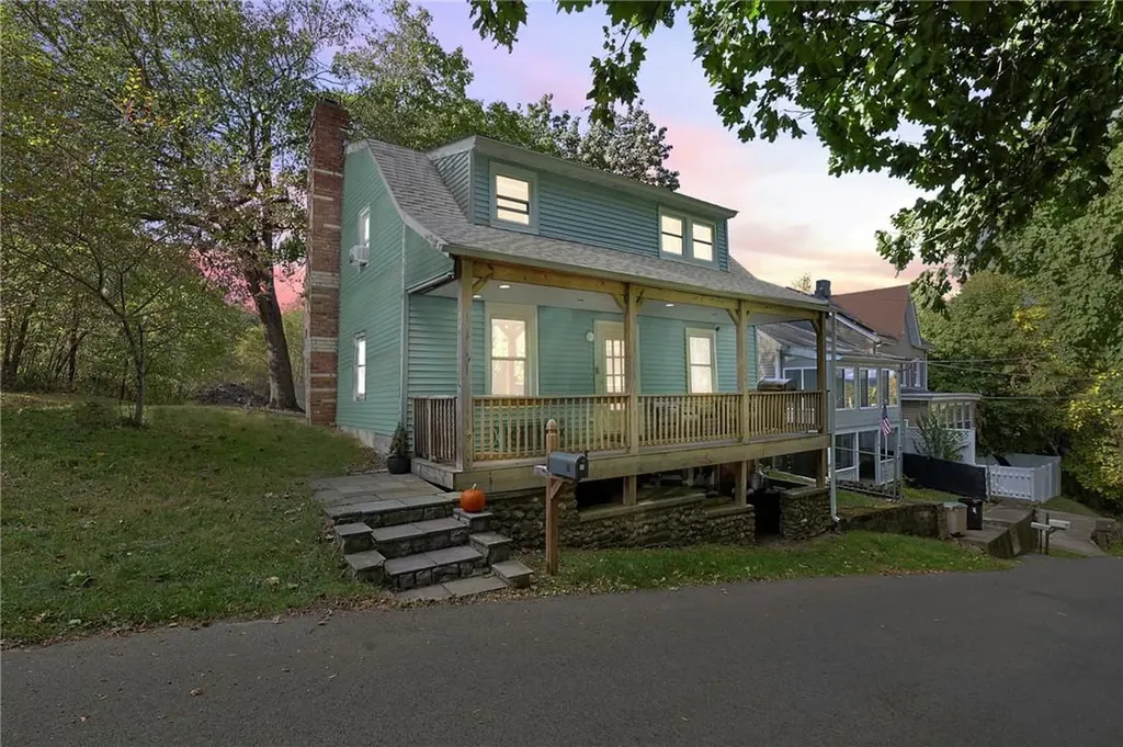 16 Cullen Avenue New Windsor NY 12553