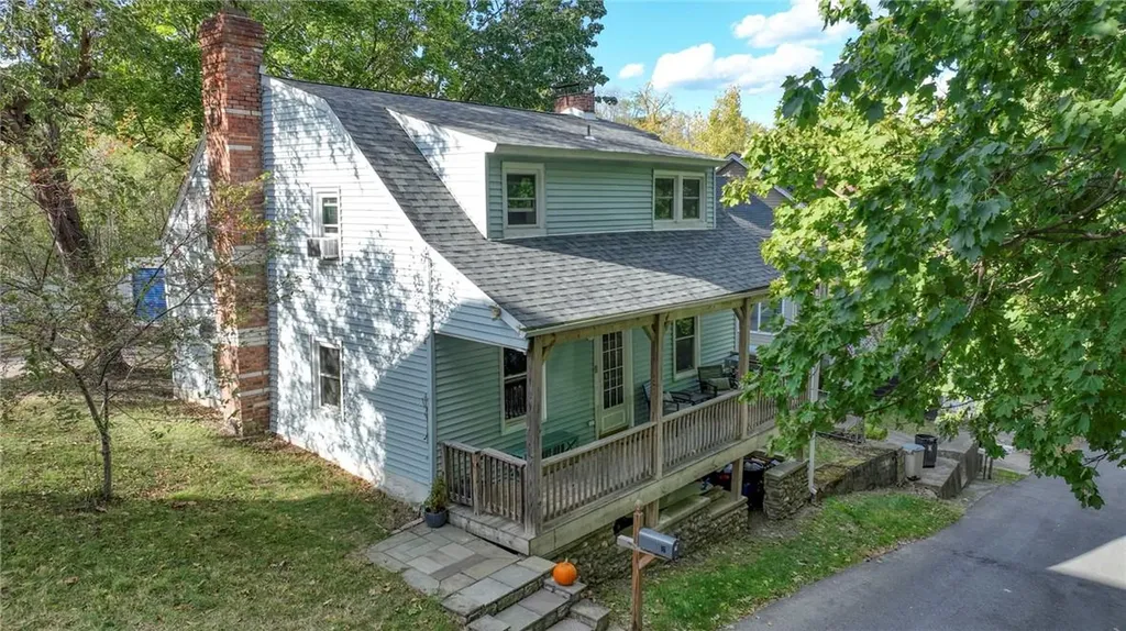 16 Cullen Avenue New Windsor NY 12553