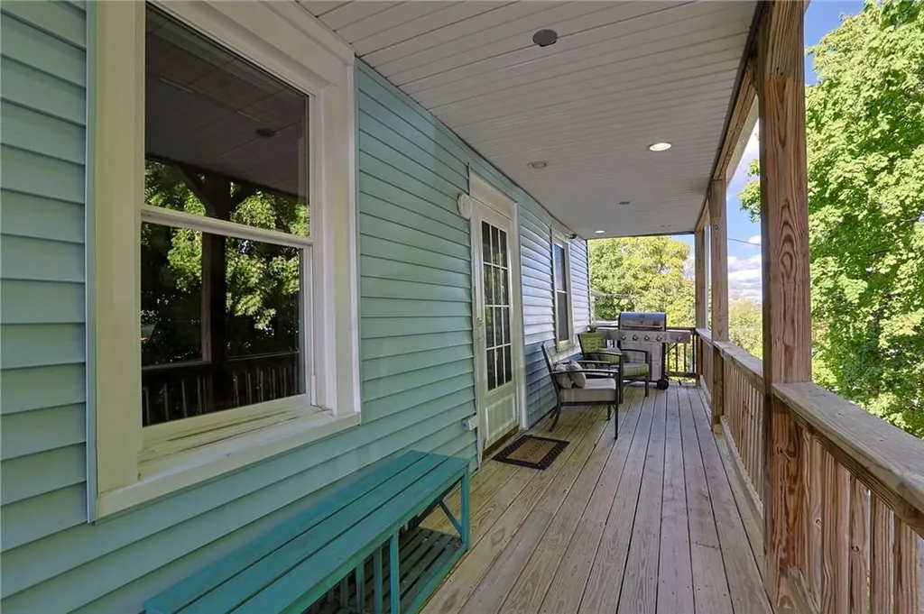16 Cullen Avenue New Windsor NY 12553