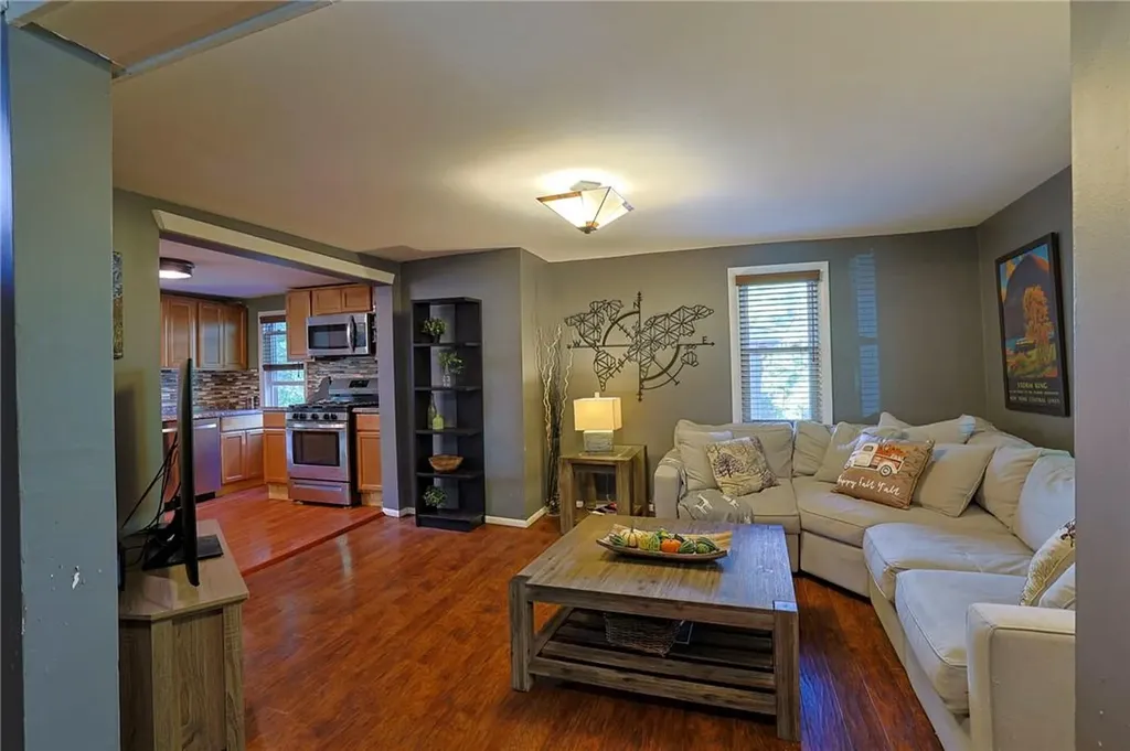 16 Cullen Avenue New Windsor NY 12553