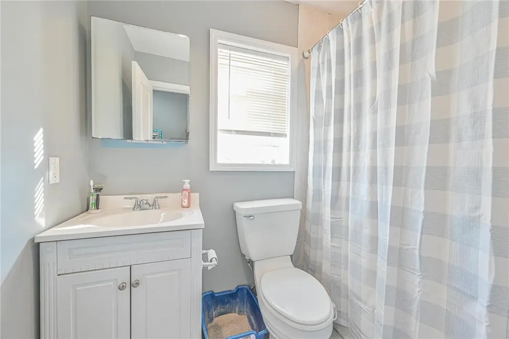 3204 Glennon Place Bronx NY 10465
