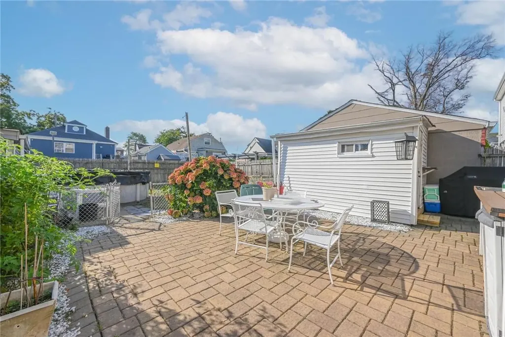 3204 Glennon Place Bronx NY 10465