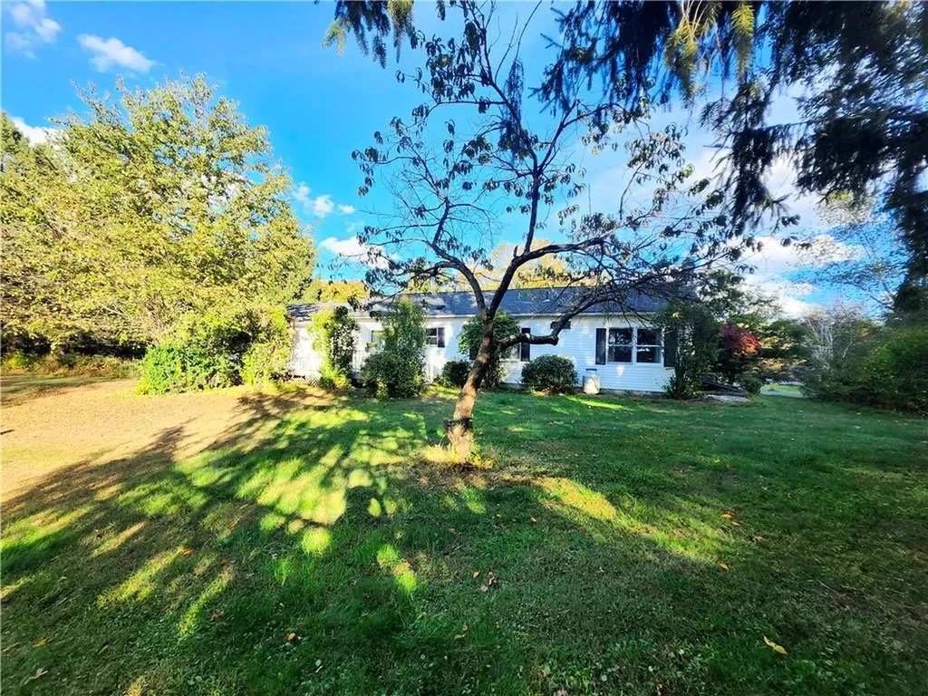 28 Fruit Bud Lane Red Hook NY 12571