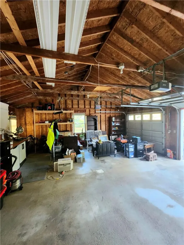 28 Fruit Bud Lane Red Hook NY 12571