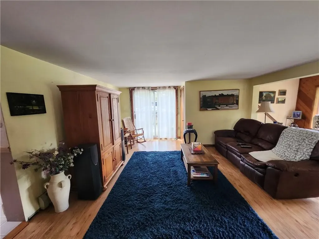 53 Rokeby Road Red Hook NY 12571
