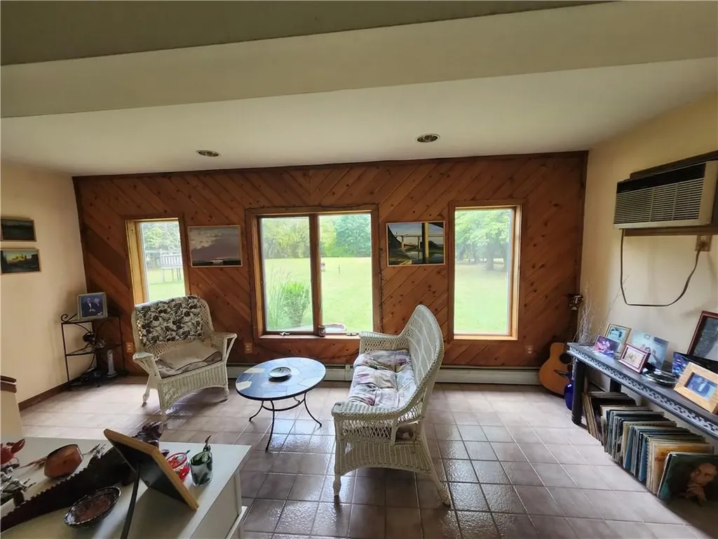 53 Rokeby Road Red Hook NY 12571