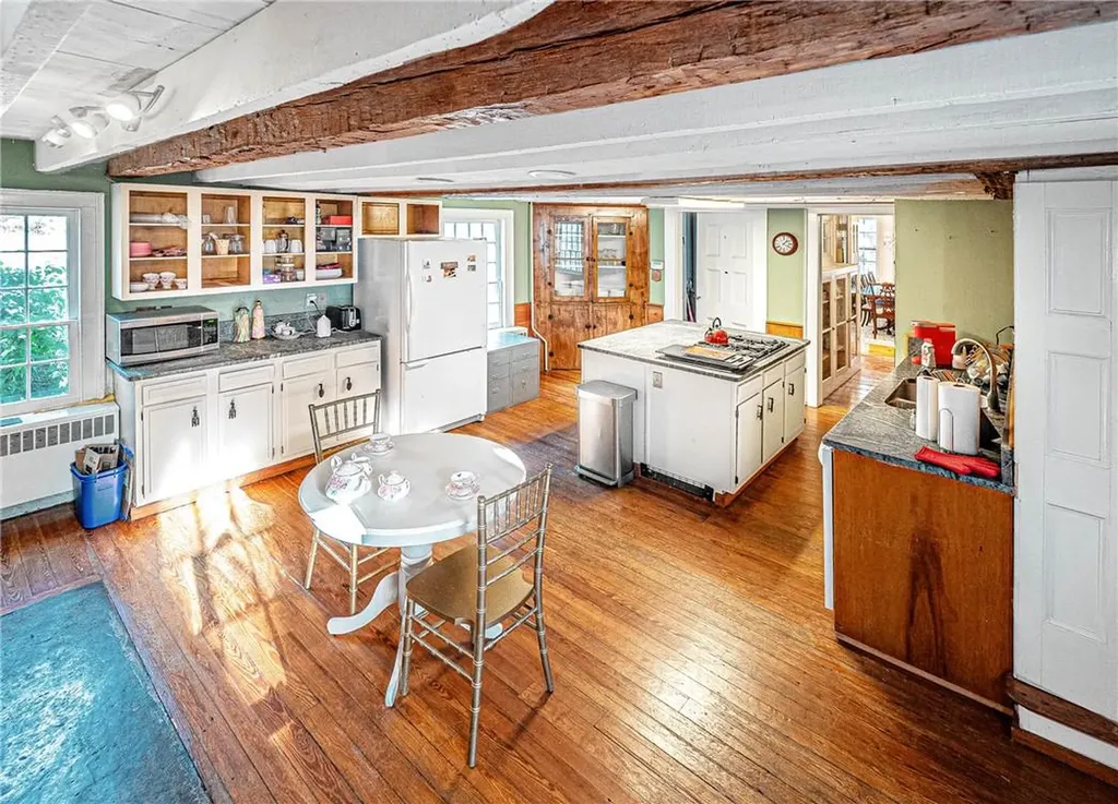 201 Kings Highway Warwick NY 10990