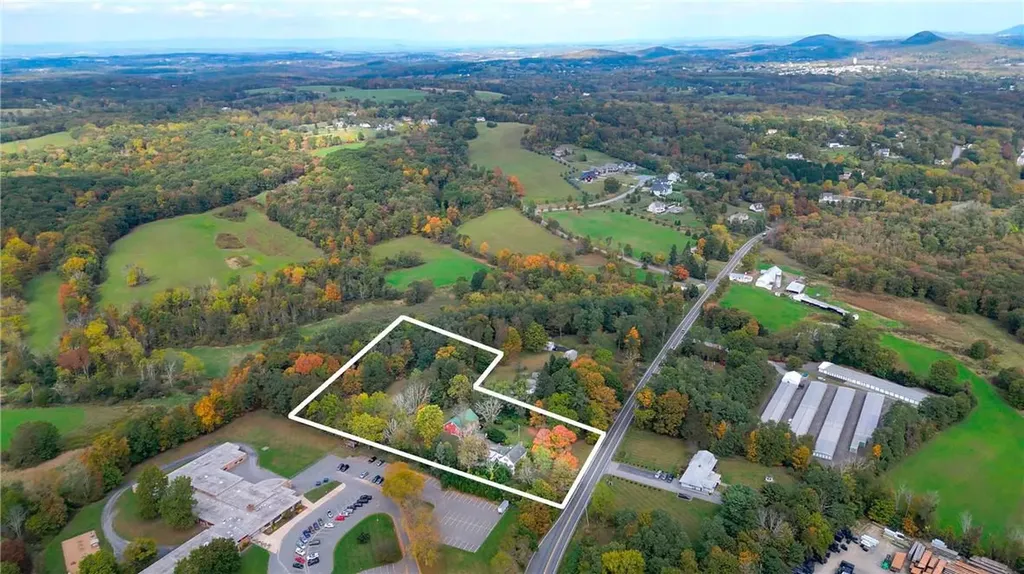 201 Kings Highway Warwick NY 10990