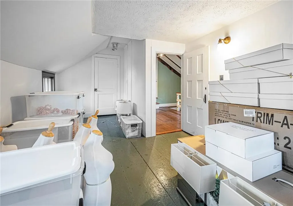 201 Kings Highway Warwick NY 10990