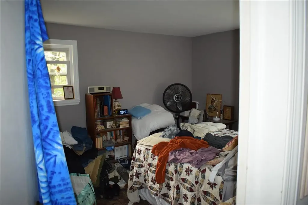 11 Tree Top Lane Poughkeepsie NY 12603