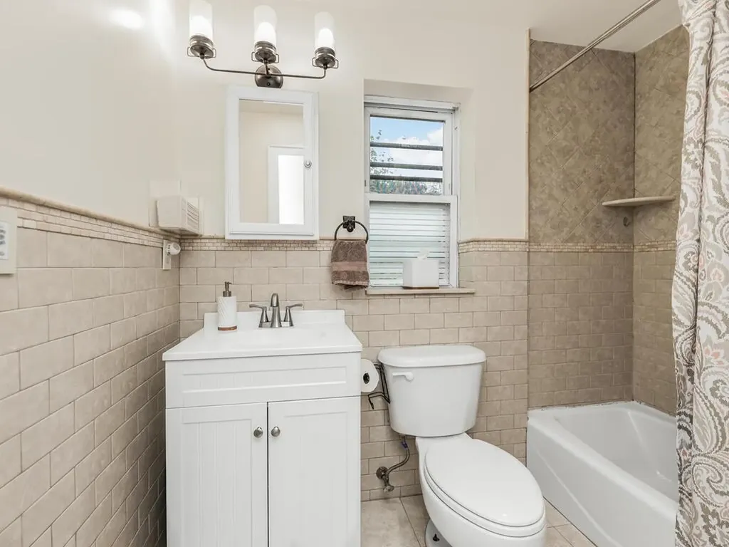 139 Hart Avenue Yonkers NY 10704