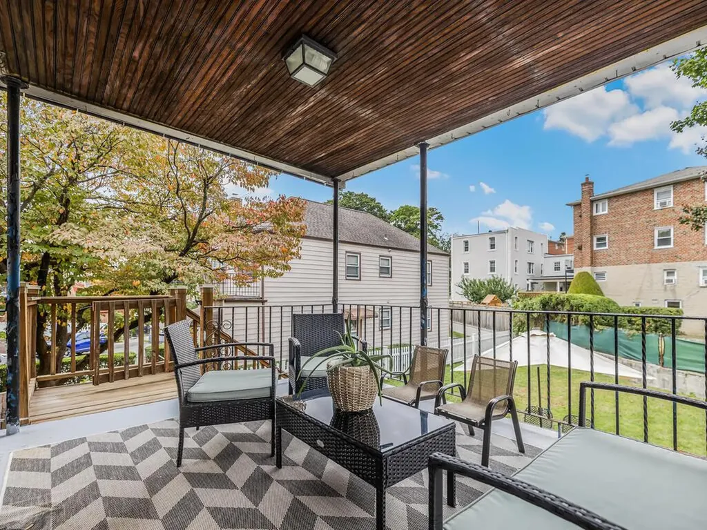 139 Hart Avenue Yonkers NY 10704