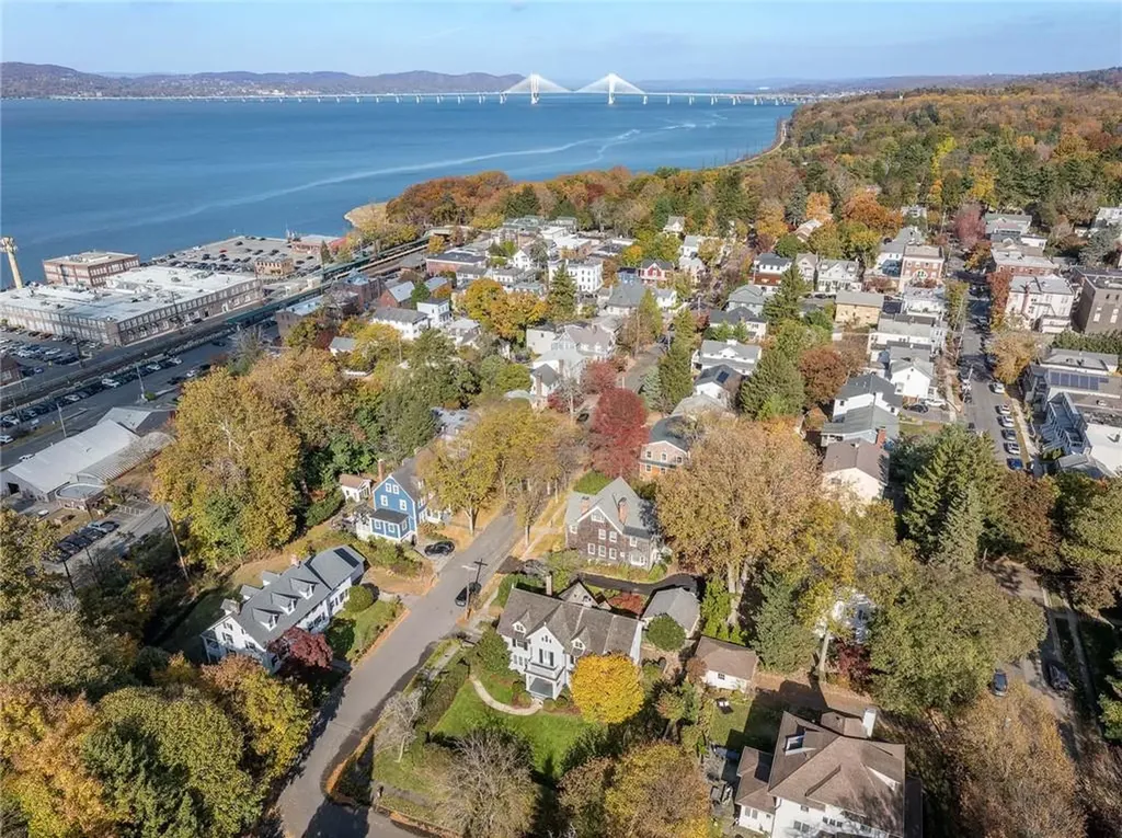 20 Barney Park Irvington NY 10533