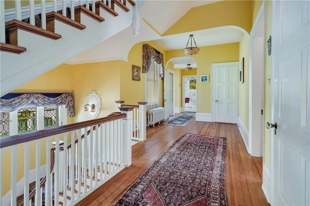 117 Academy Street Poughkeepsie NY 12601