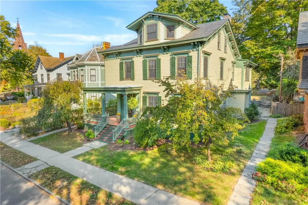 117 Academy Street Poughkeepsie NY 12601