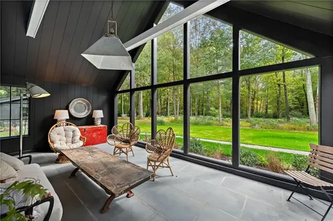 76 East Ridge Road Waccabuc NY 10597