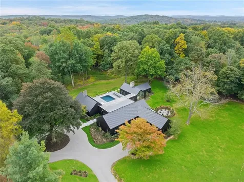 76 East Ridge Road Waccabuc NY 10597