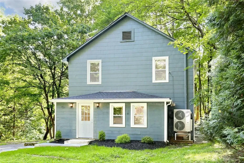 350 Old Post Road Marlboro NY 12542