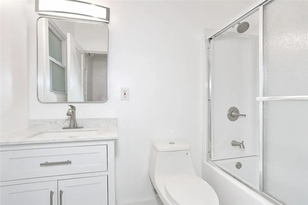 350 Old Post Road Marlboro NY 12542