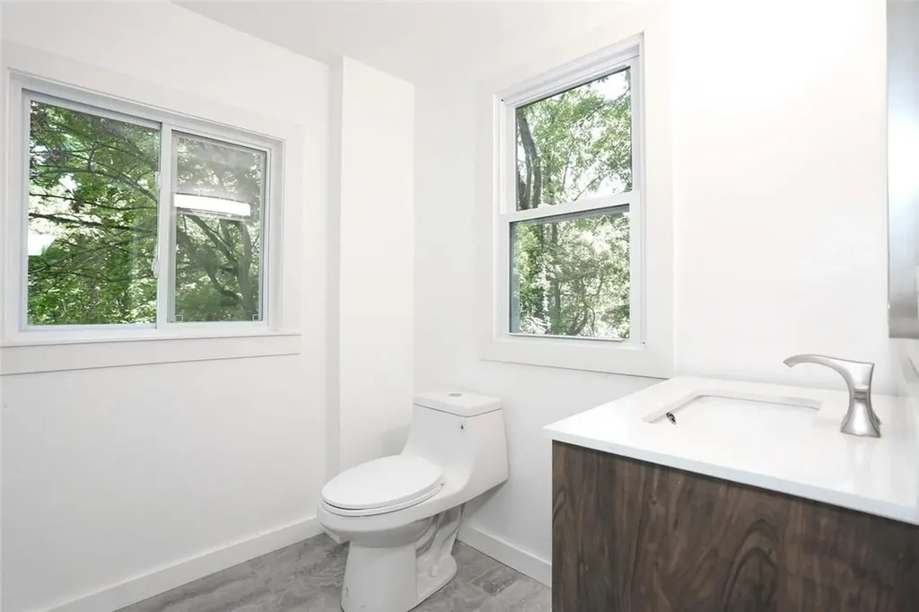 350 Old Post Road Marlboro NY 12542