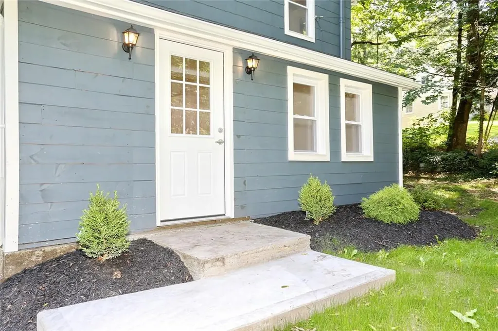 350 Old Post Road Marlboro NY 12542