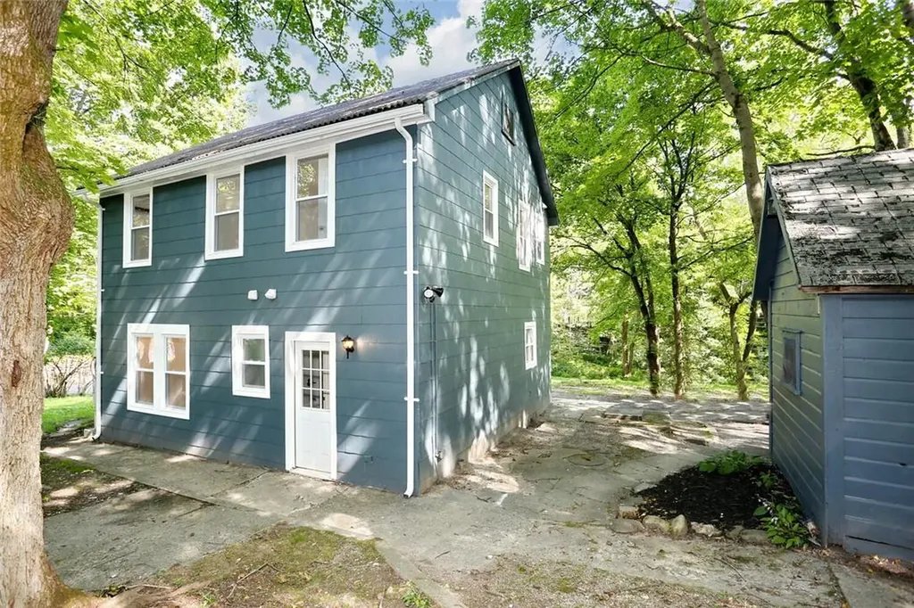 350 Old Post Road Marlboro NY 12542
