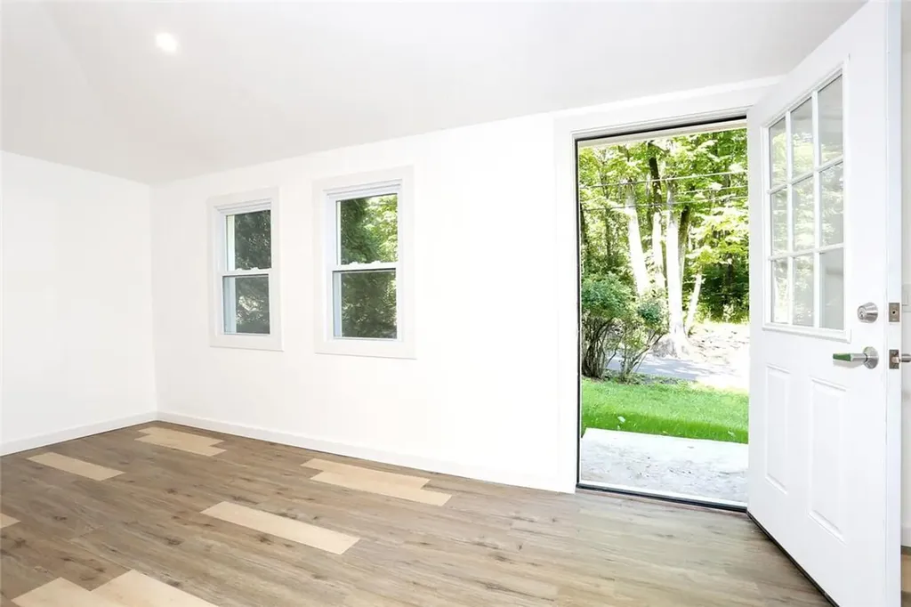 350 Old Post Road Marlboro NY 12542