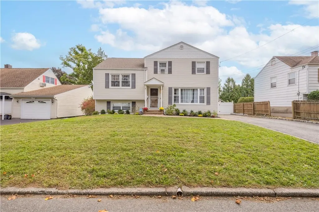 34 Rugby Road Yonkers NY 10710