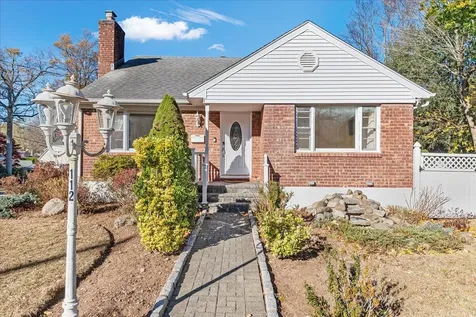 112 Holmes Avenue Hartsdale NY 10530