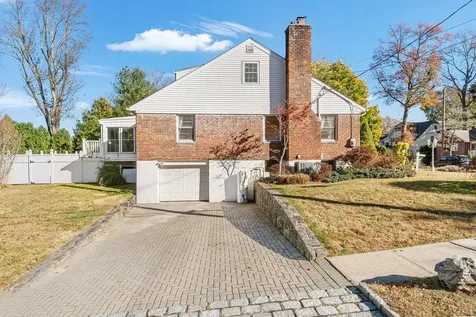 112 Holmes Avenue Hartsdale NY 10530