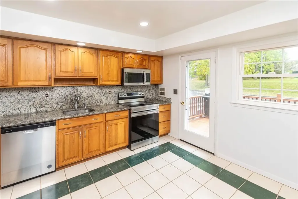 4 Roe Circle Monroe NY 10950