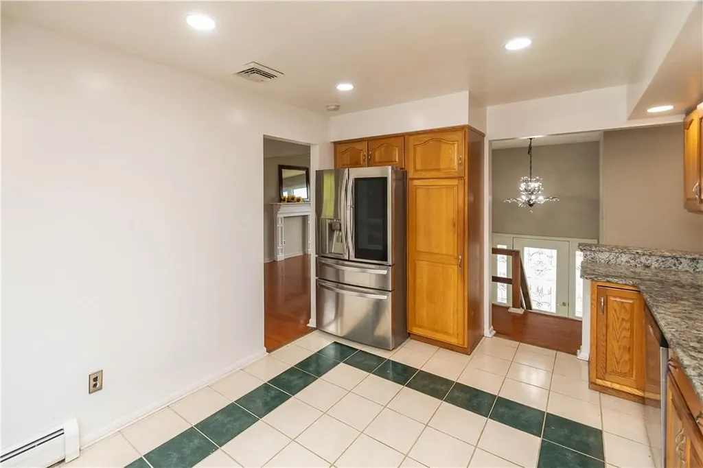 4 Roe Circle Monroe NY 10950