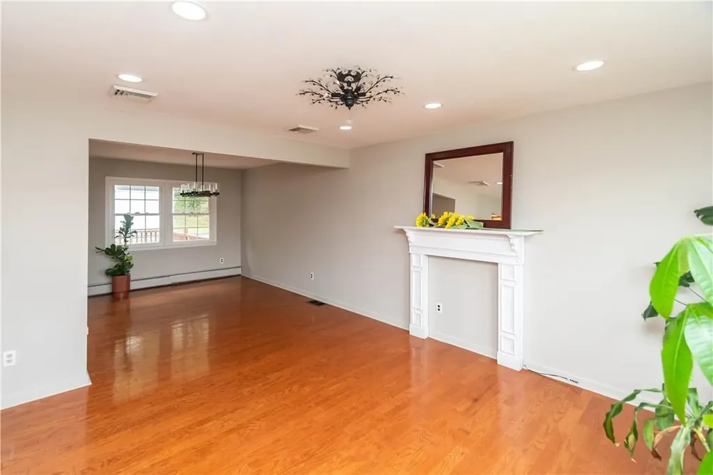 4 Roe Circle Monroe NY 10950