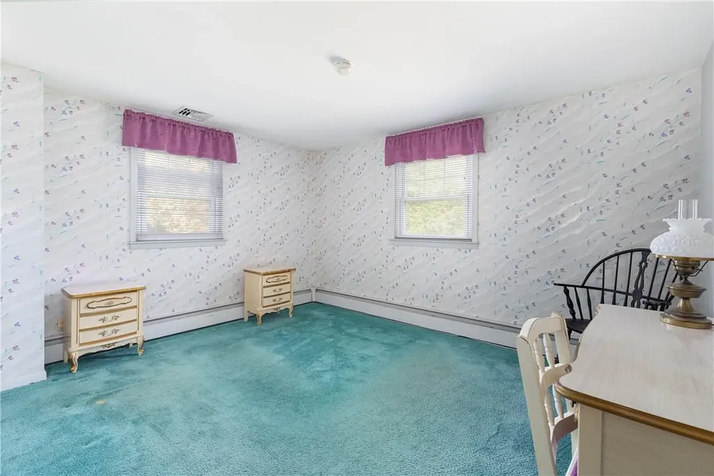 40 Pleasant Lane Poughkeepsie NY 12603