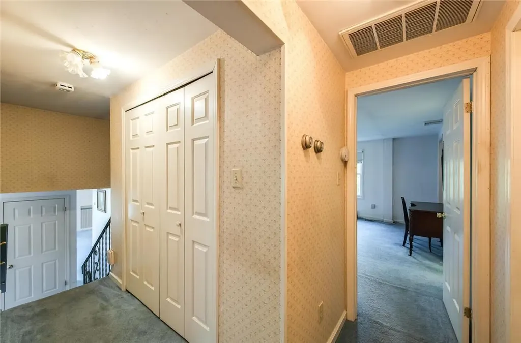 41 Horseshoe Road Millbrook NY 12545