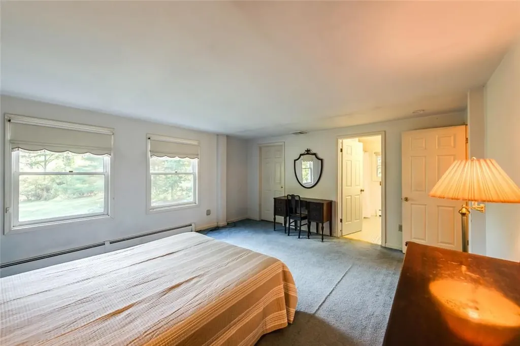 41 Horseshoe Road Millbrook NY 12545