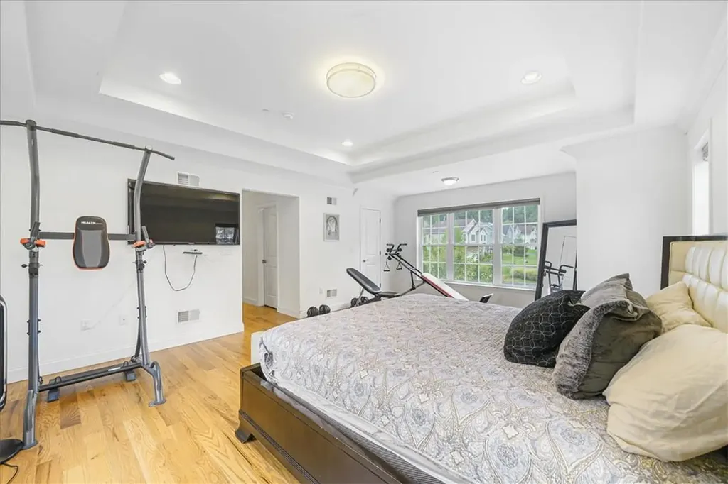 12 Clarion Drive White Plains NY 10603