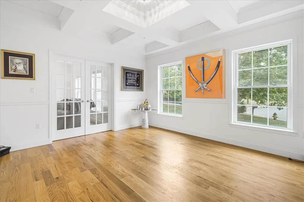 12 Clarion Drive White Plains NY 10603