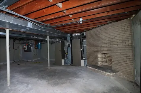 611 Bunker Hill Avenue Call Listing Agent CT 06708