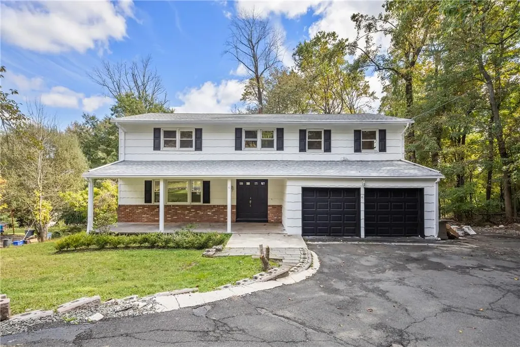 6 Sunny Ridge Road Spring Valley NY 10977