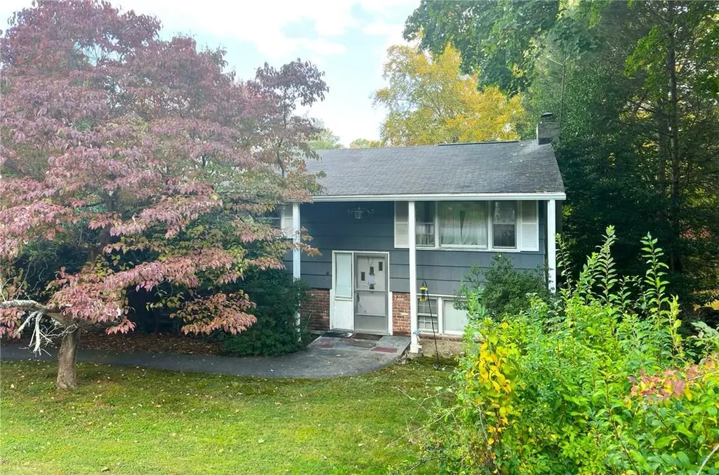 10 Owen Drive Carmel NY 10541