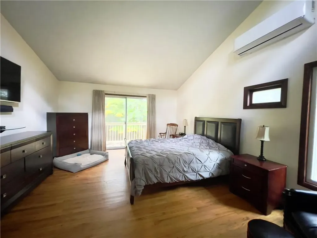 104 Crum Elbow Road Hyde Park NY 12538