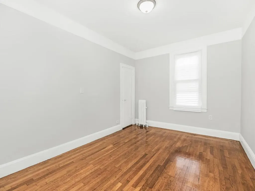1508 Ericson Place Bronx NY 10461