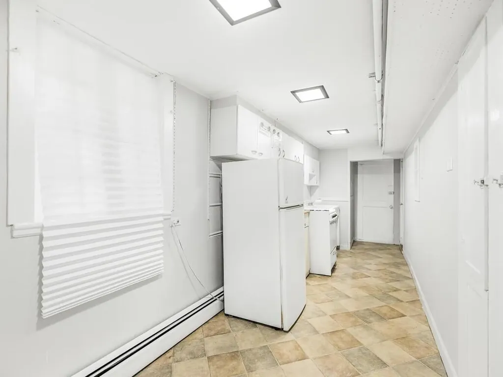 1508 Ericson Place Bronx NY 10461