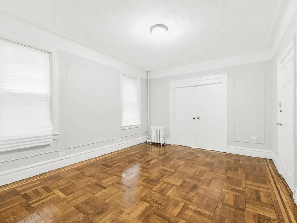1508 Ericson Place Bronx NY 10461