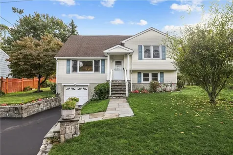 15 Goodwin Avenue White Plains NY 10607