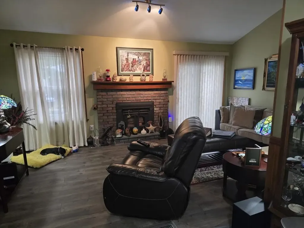 81 Marian Court Warwick NY 10990
